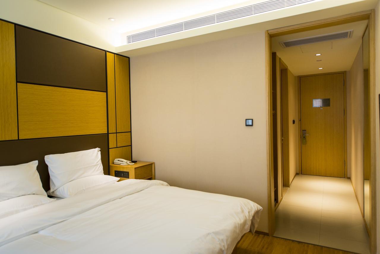 Ji Hotel Shanghai Hongqiao Transport Hub Linkong Zone Buitenkant foto
