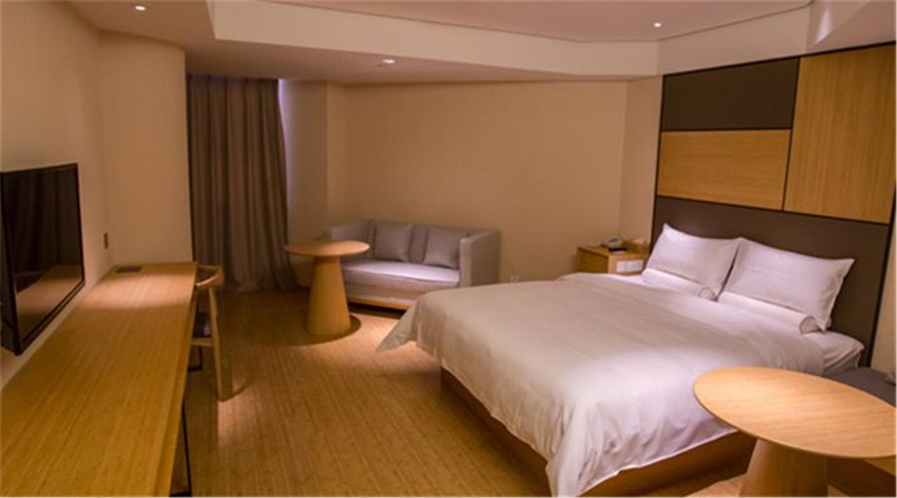 Ji Hotel Shanghai Hongqiao Transport Hub Linkong Zone Buitenkant foto