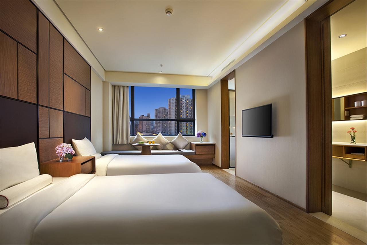 Ji Hotel Shanghai Hongqiao Transport Hub Linkong Zone Buitenkant foto