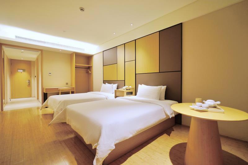 Ji Hotel Shanghai Hongqiao Transport Hub Linkong Zone Buitenkant foto