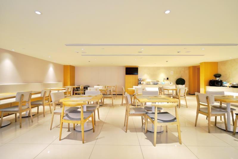 Ji Hotel Shanghai Hongqiao Transport Hub Linkong Zone Buitenkant foto